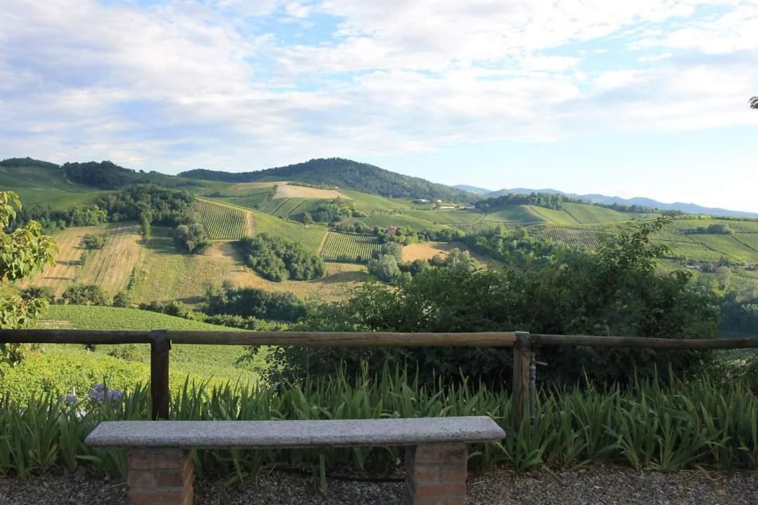 Villa Agriturismo I Gessi Calvignano Exterior foto